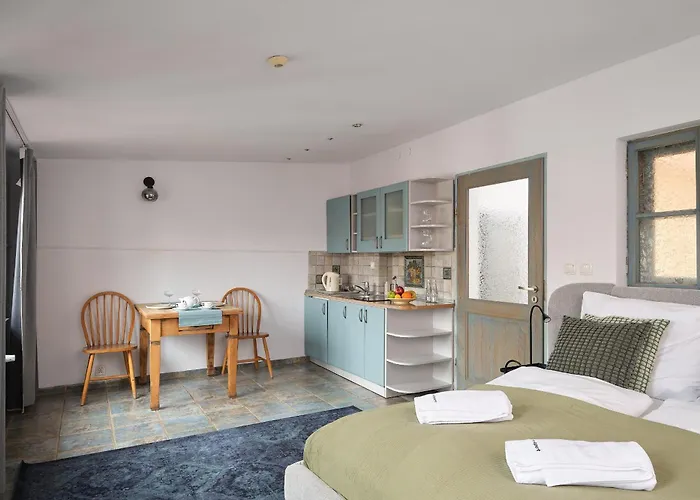 Vincent Oldtown Apartment *